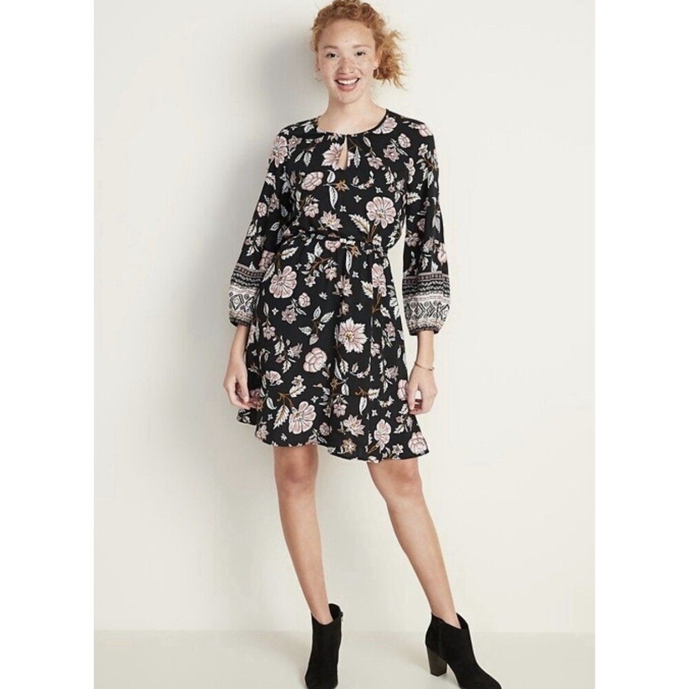 Old Navy Women's Dress Wasted Boho Black Floral XL Tall long sleeve Knee Length